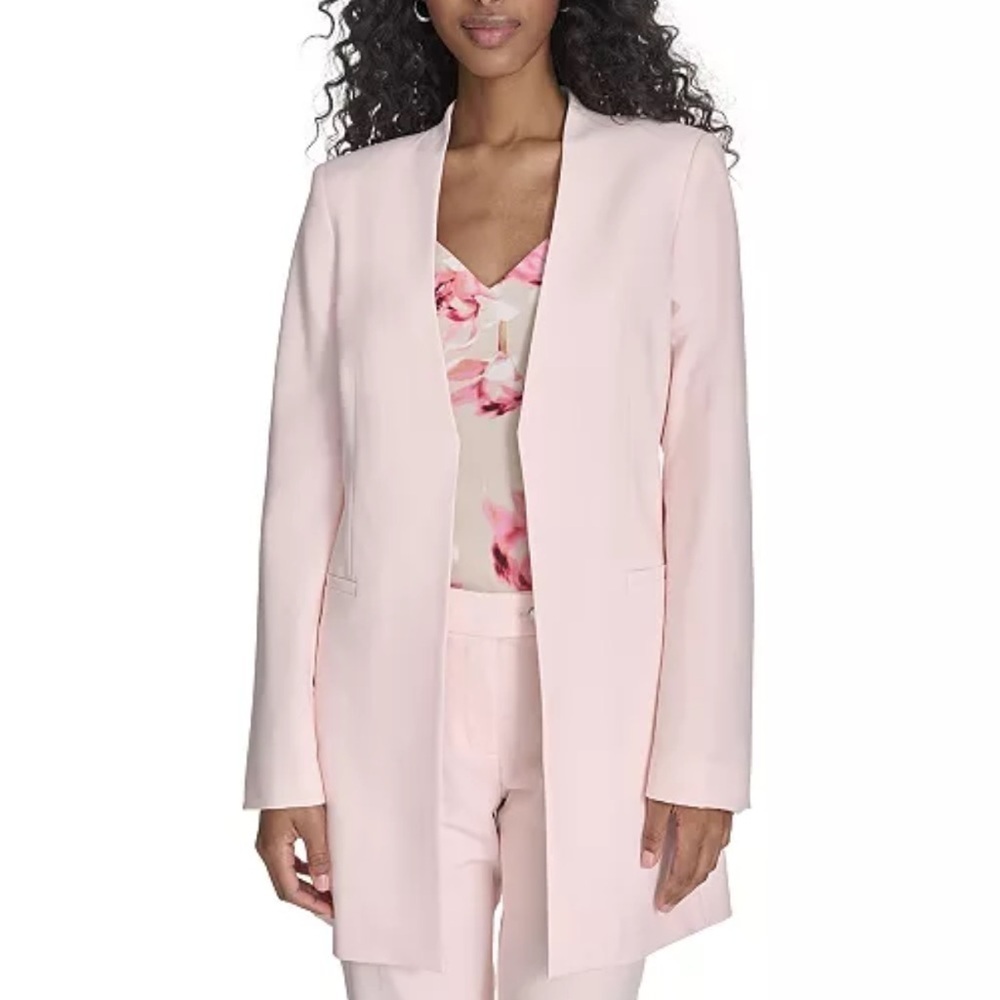 Calvin Klein
Women's Open-Front Long-Sleeve Blazer pink